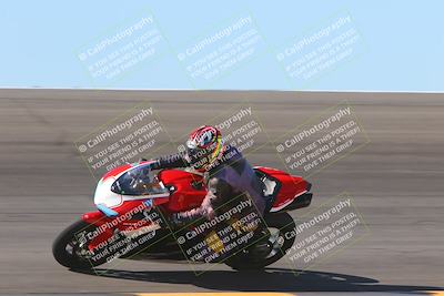 media/Nov-06-2023-Moto Forza (Mon) [[ce023d0744]]/2-Advanced Group/Session 2 (Bowl Speed Pans)/